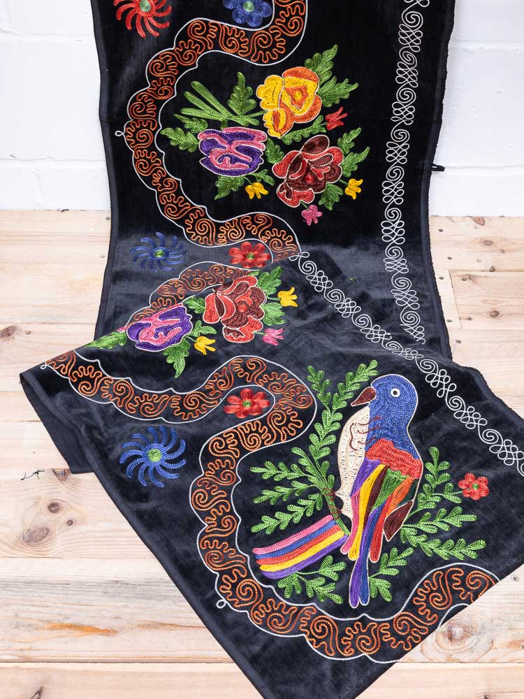 SUZ903 Long Black Velvet Vintage Uzbek Bird Suzani Pelmet Textile 53x378cm (1.9 x 12.5ft)