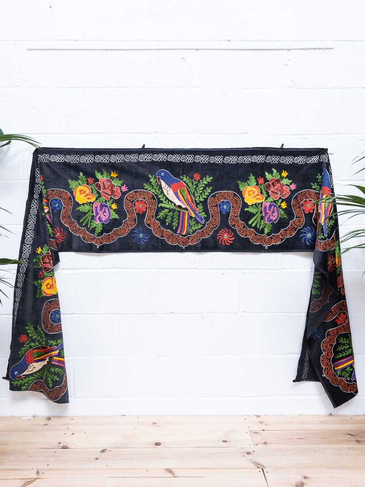 SUZ903 Long Black Velvet Vintage Uzbek Bird Suzani Pelmet Textile 53x378cm (1.9 x 12.5ft)