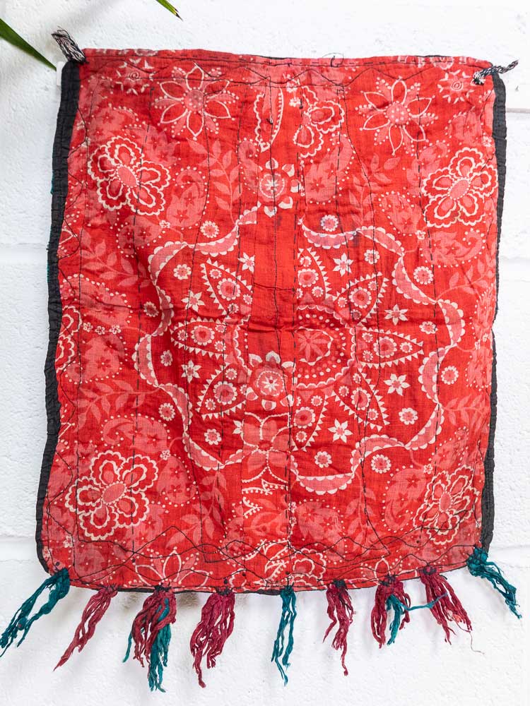 SUZ911 Vintage Uzbek Lakai Suzani Embroidery 37x41cm (1.2 x 1.4ft)