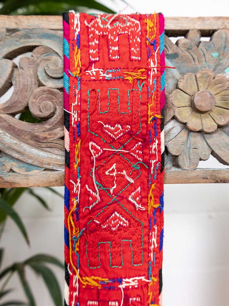 TT599 Vintage Kirghiz Tassels 9x72cm